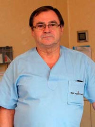 Doctor Urologist Maciej